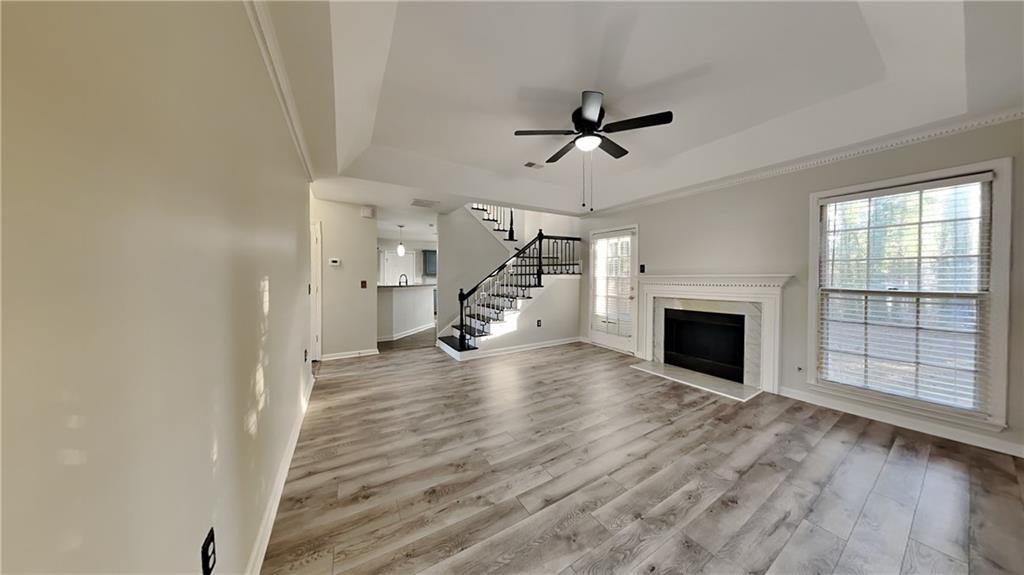 3075 Elizabeth Lane