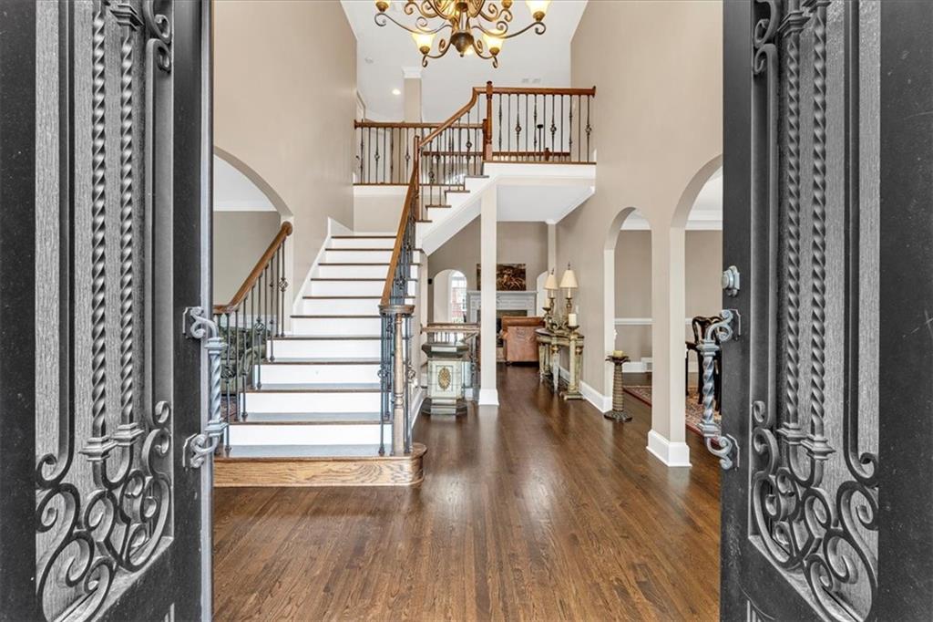 850 Highland Bend Cove, Alpharetta, Georgia image 2