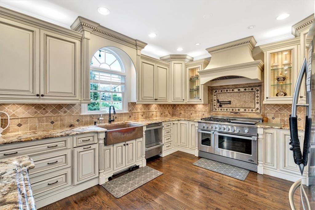 850 Highland Bend Cove, Alpharetta, Georgia image 9