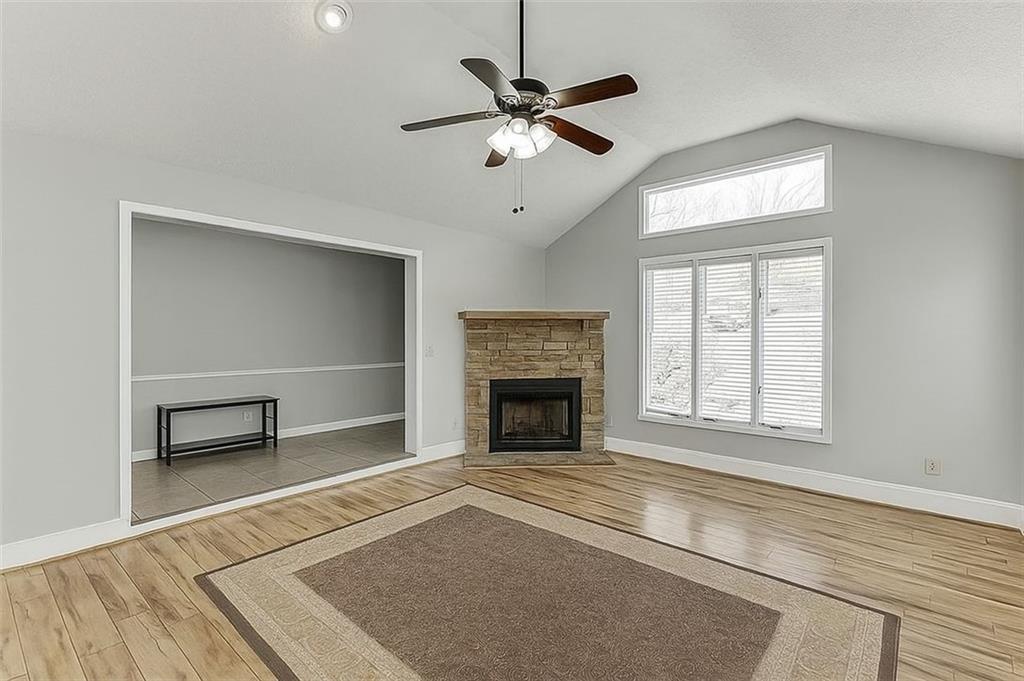 4434 HIDDEN OAKS Drive