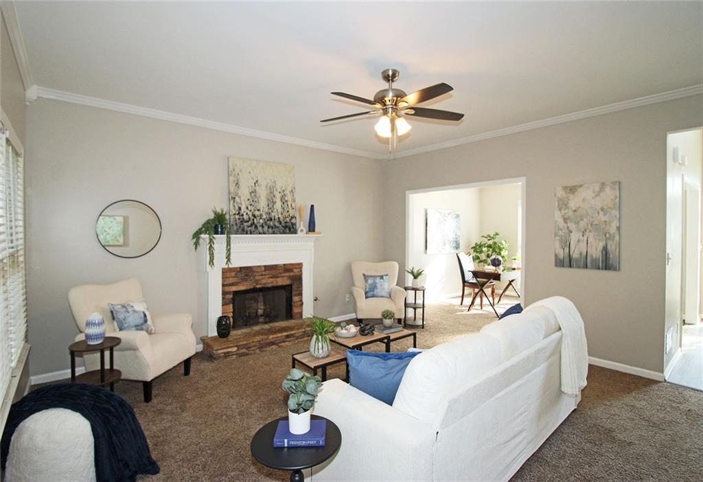 1213 Kingsbury Lane