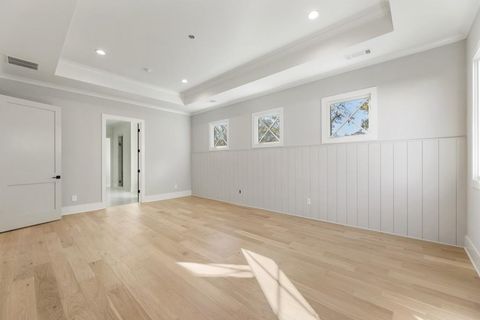 listing image 42