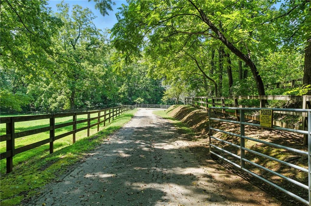 450 Pat Rich Drive