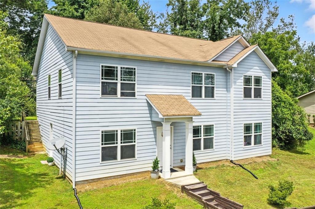 2195 Pinetree Drive