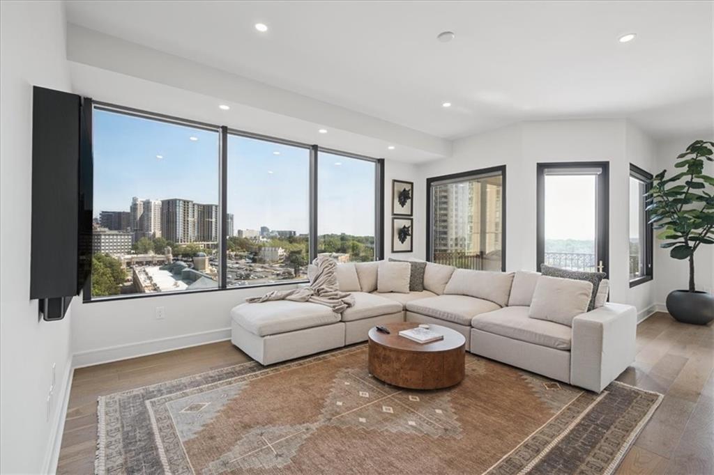 2828 Peachtree Road NW 1002