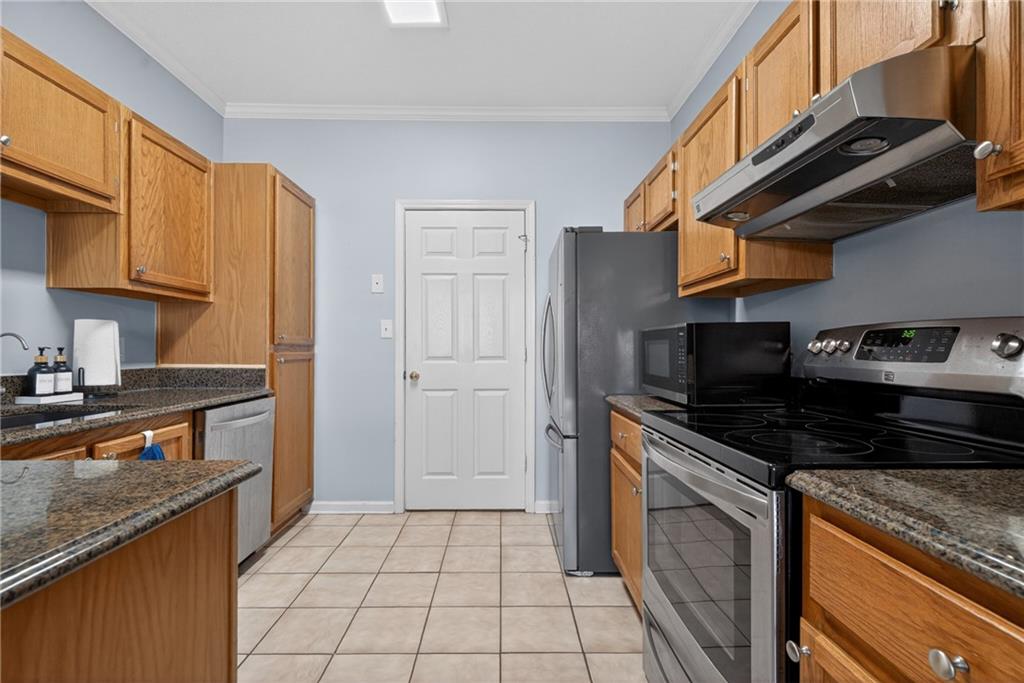 105 Vinings Forest Circle SE