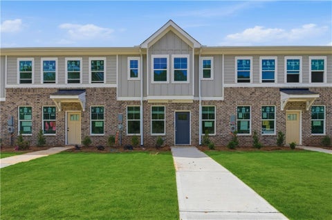 Townhouse For Sale - 148 Flier Drive<br/> Mcdonough, GA 30253