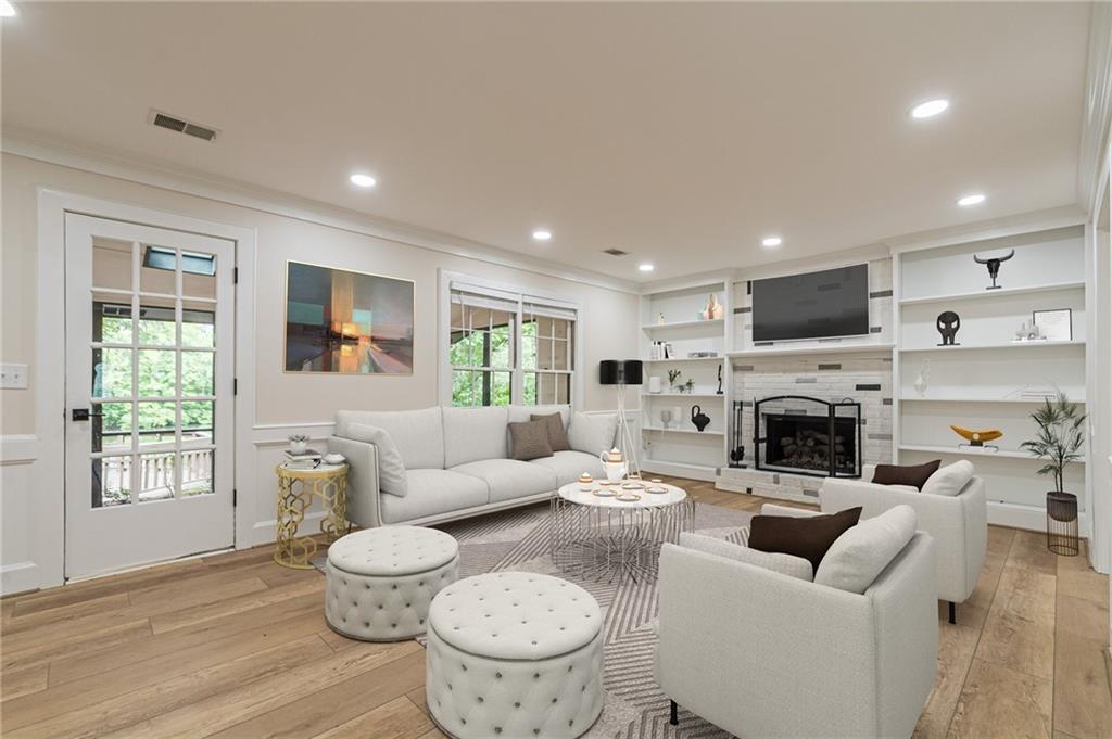 Saddle Ridge Lake - Residential