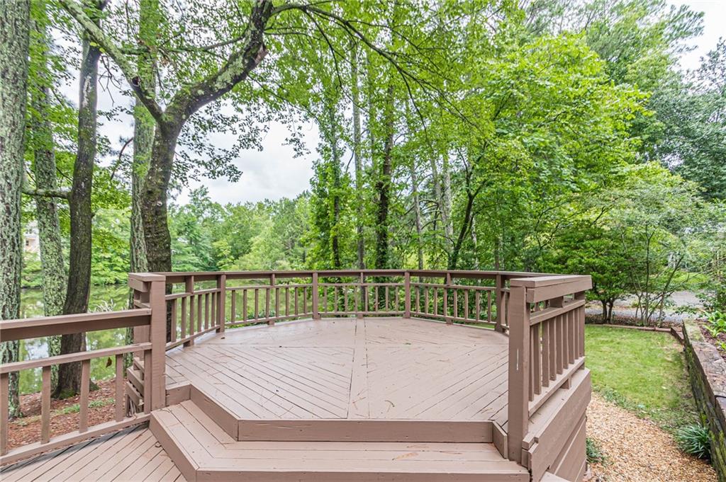 Saddle Ridge Lake - Residential