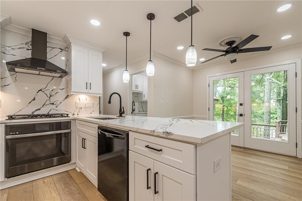 Saddle Ridge Lake - Residential