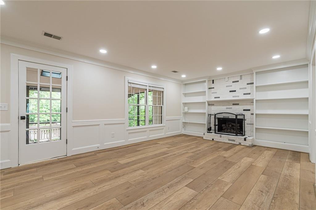 Saddle Ridge Lake - Residential