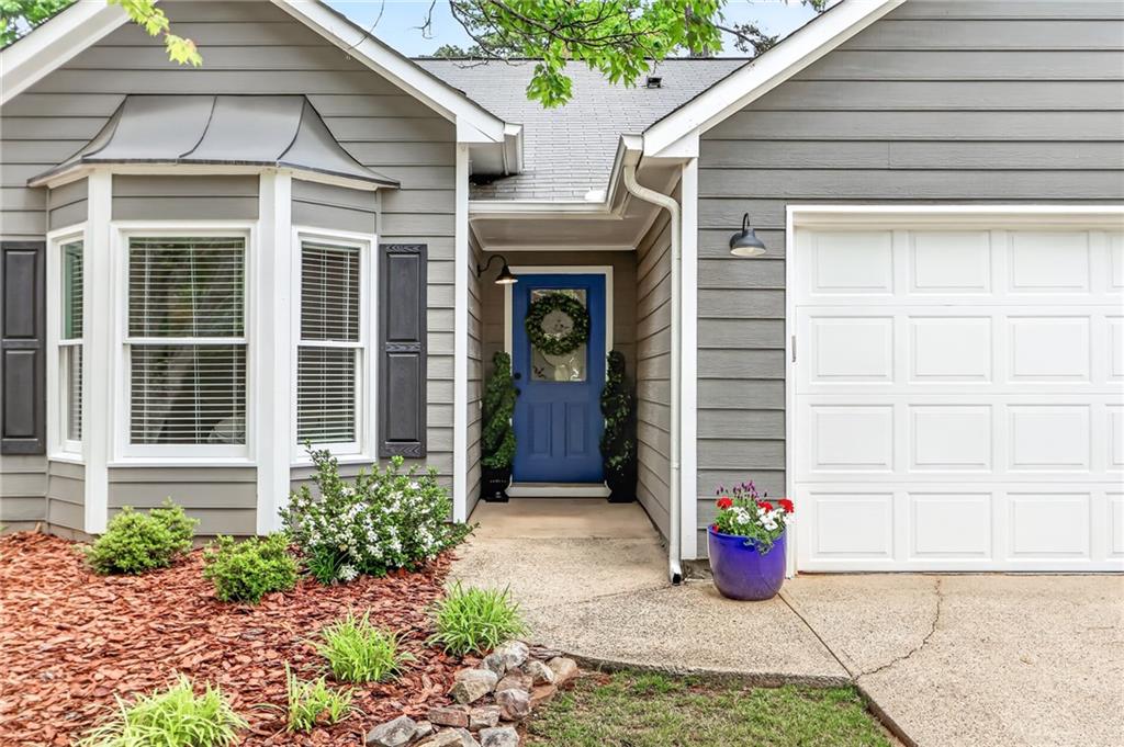 215 Tanners Court
