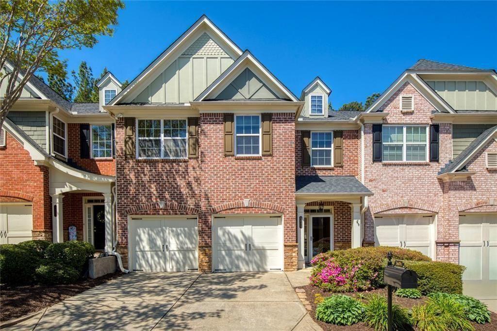 1404 Lexington DR