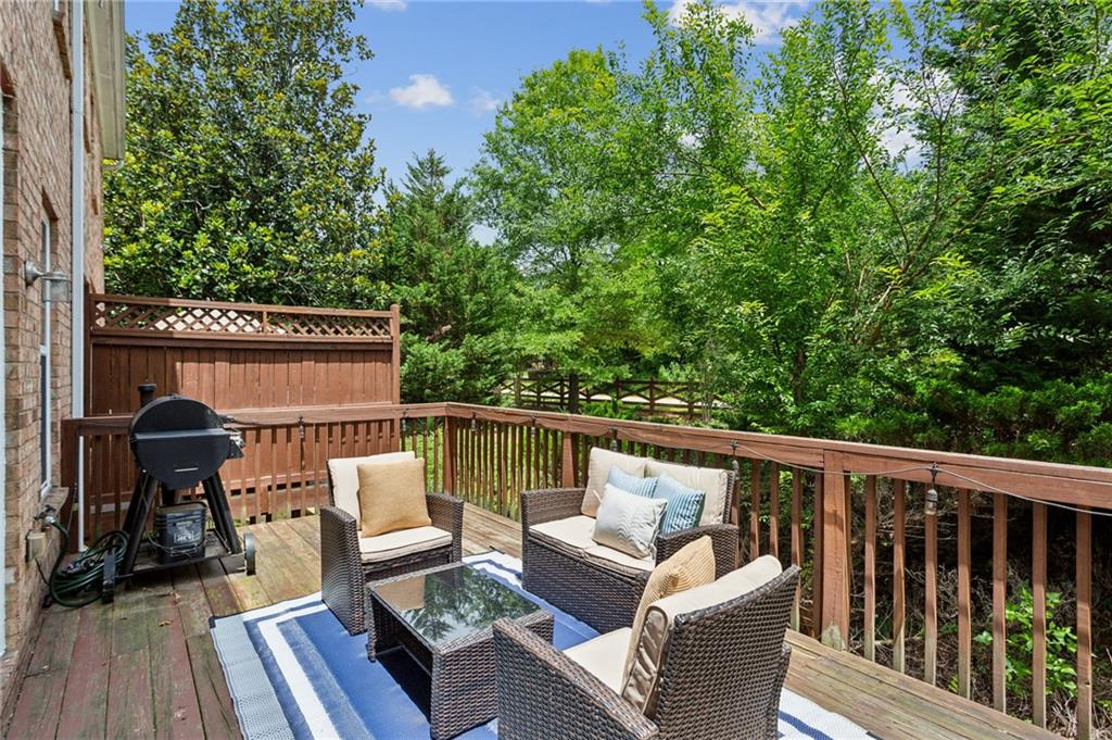 Old Atlanta Station - Residential
