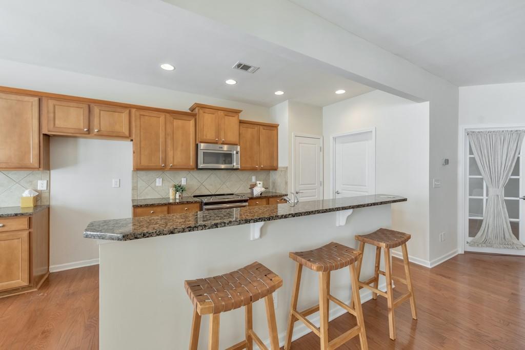 114 Dahlia Drive, Griffin, Georgia image 3