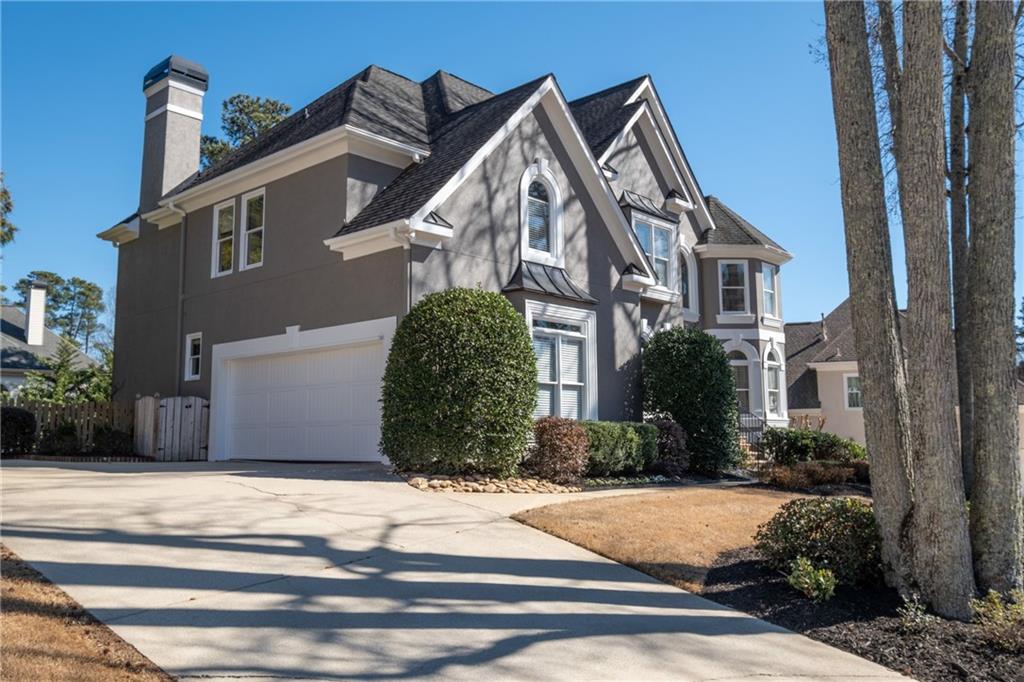 6305 Deerwoods Trail