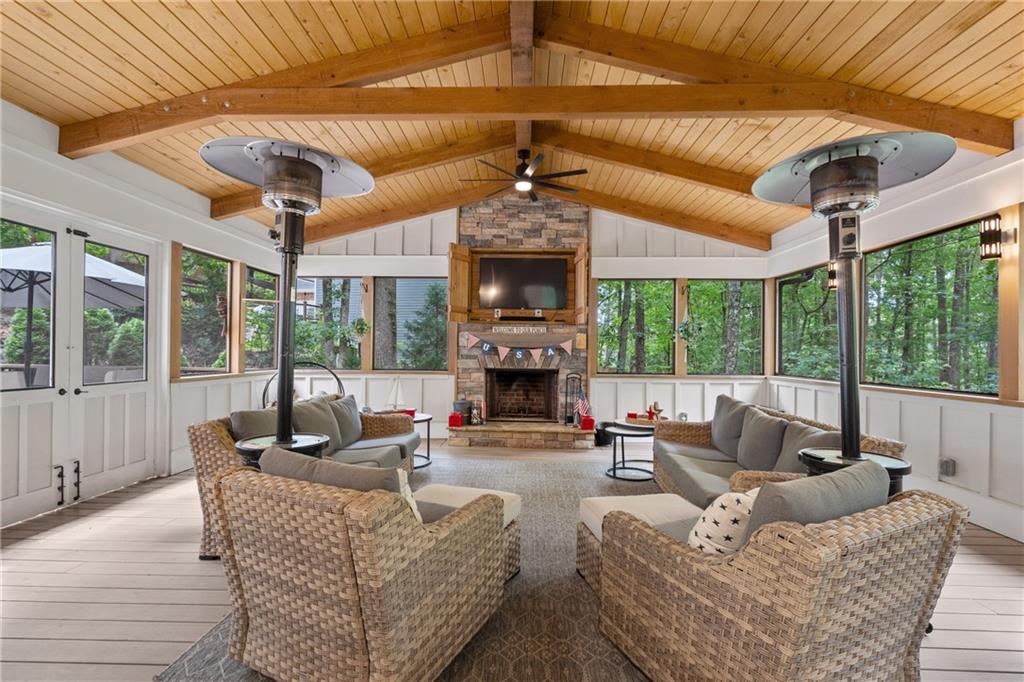 2260 Forest Drive