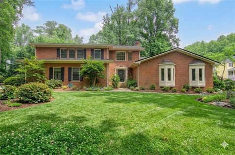 Homes For Sale - 2316 Cross Creek Drive<br/> Powder Springs, GA 30127