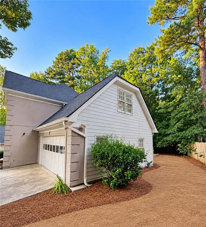 1219 Lochshyre Court