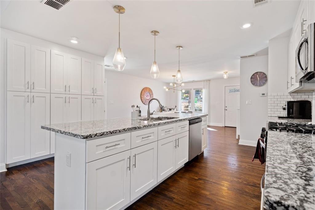 3383 Kenland Road, Smyrna, Georgia image 12