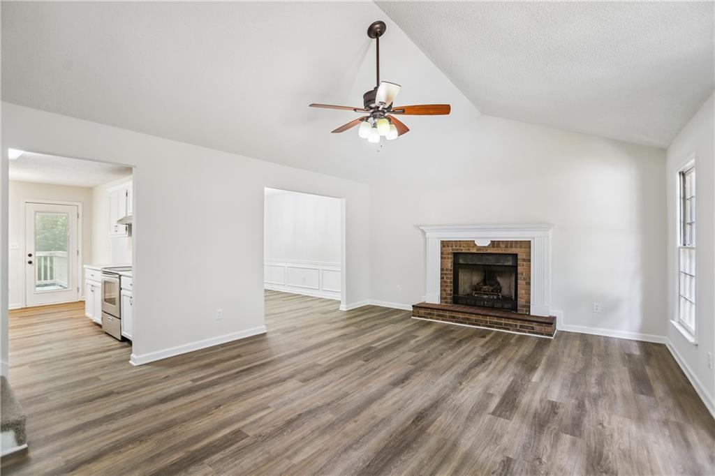 3317 Hillside Drive