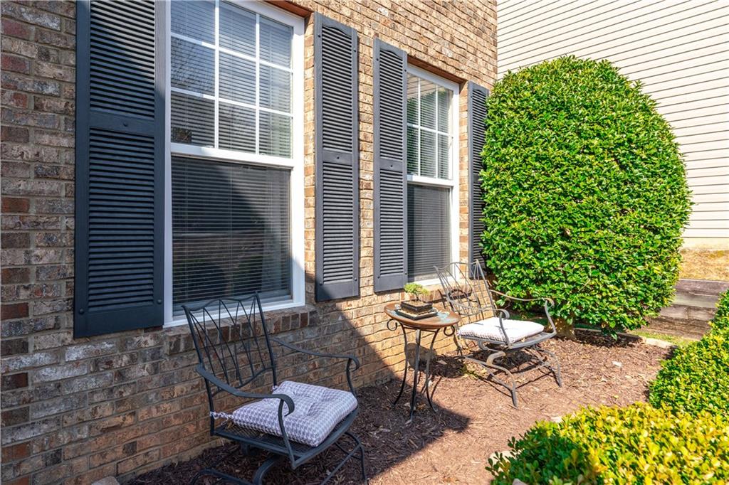 952 Island Cove Court