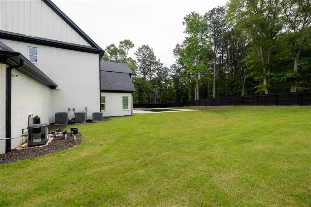 3470 HAMILTON MILL Road