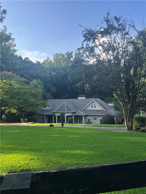 Homes For Sale - 1010 Little River Way<br/> Alpharetta, GA 30004