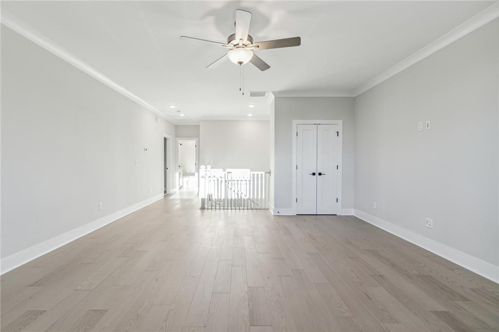Ellis - Residential