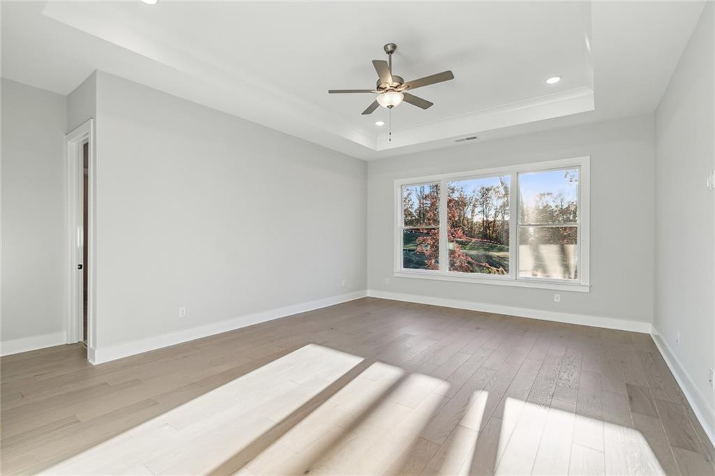 Ellis - Residential