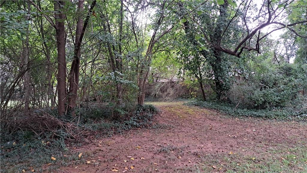 2016 Brockett Road
