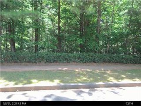 Vacant Land For Sale - 6140 Grand Marina Circle<br/> Gainesville, GA 30506