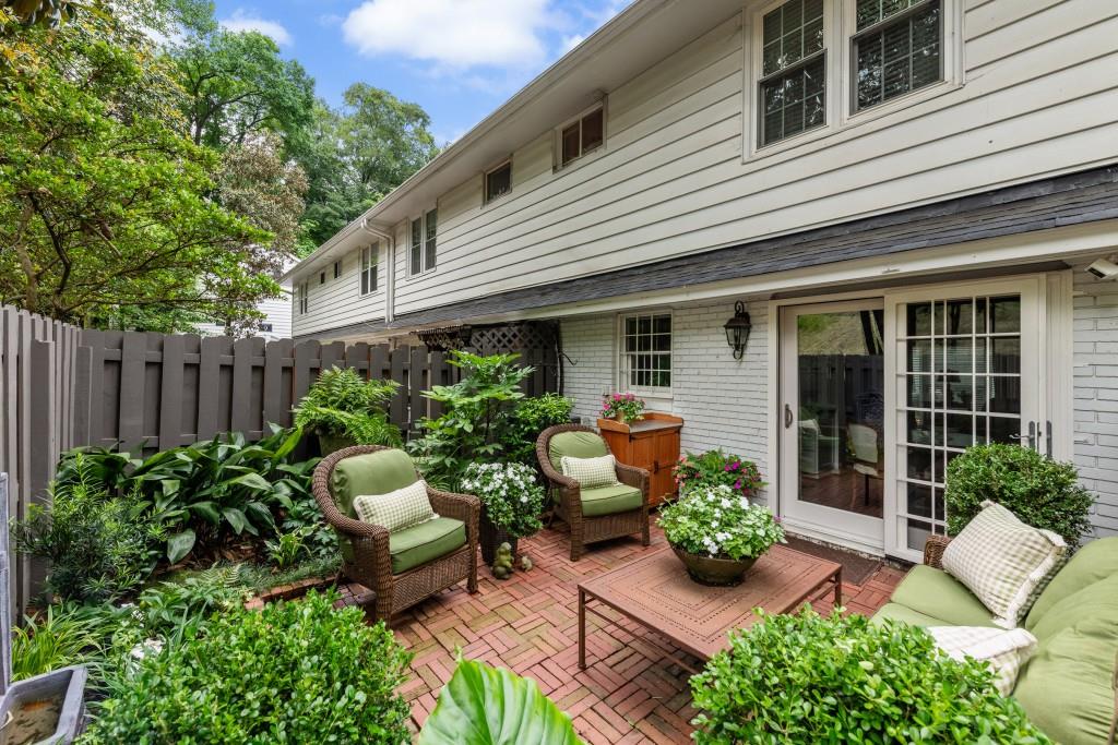 136 Peachtree Memorial Drive #NH4, Atlanta, Georgia image 13
