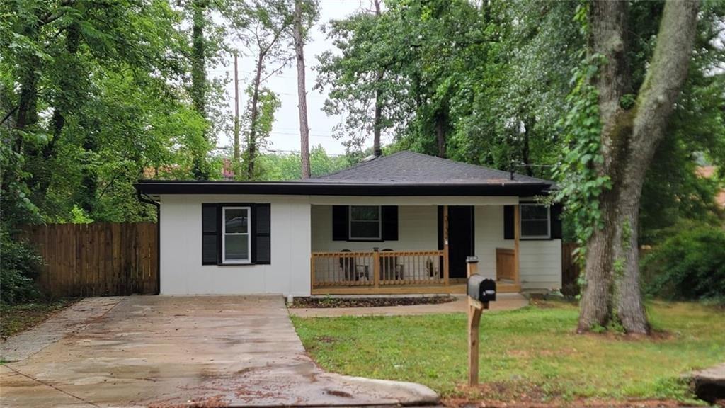 3132 Forrest Hills Drive