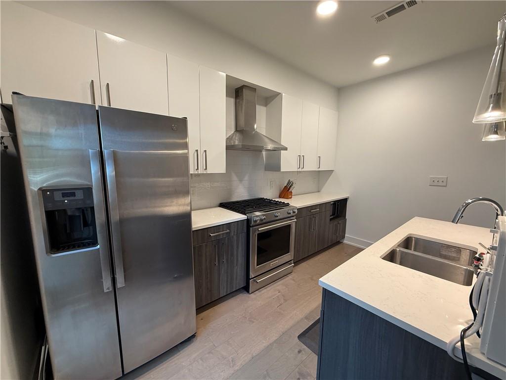 775 Juniper Street NE 234