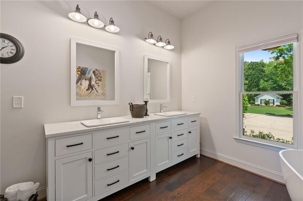 410 Longwood Lane, Alpharetta, Georgia image 44