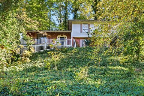 253 Lamplighter Lane SE Marietta GA 30067