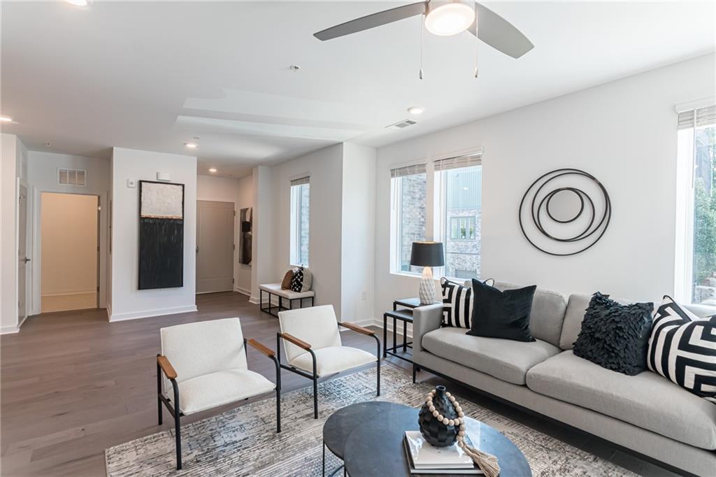371 Grant Circle 1813
