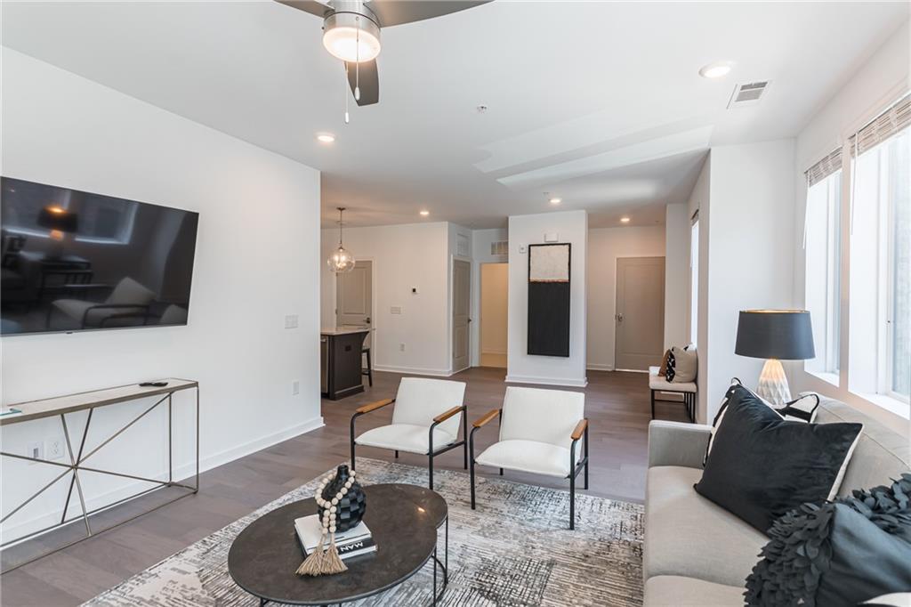 371 Grant Circle 1813