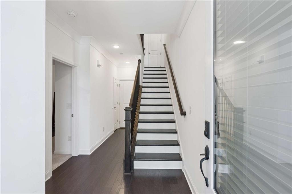 1061 Kirkland Circle