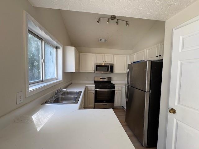 Avensong - Residential Lease