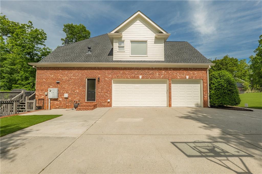 341 TAYLOR GLEN Drive