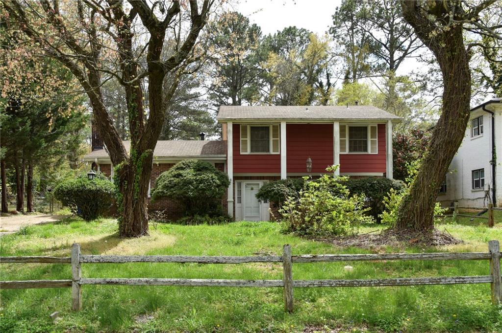 3278 Tulip Dr