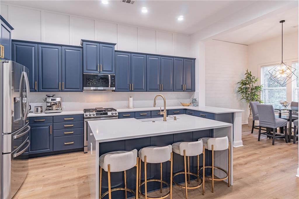 1602 Rivergreen Court SE 19