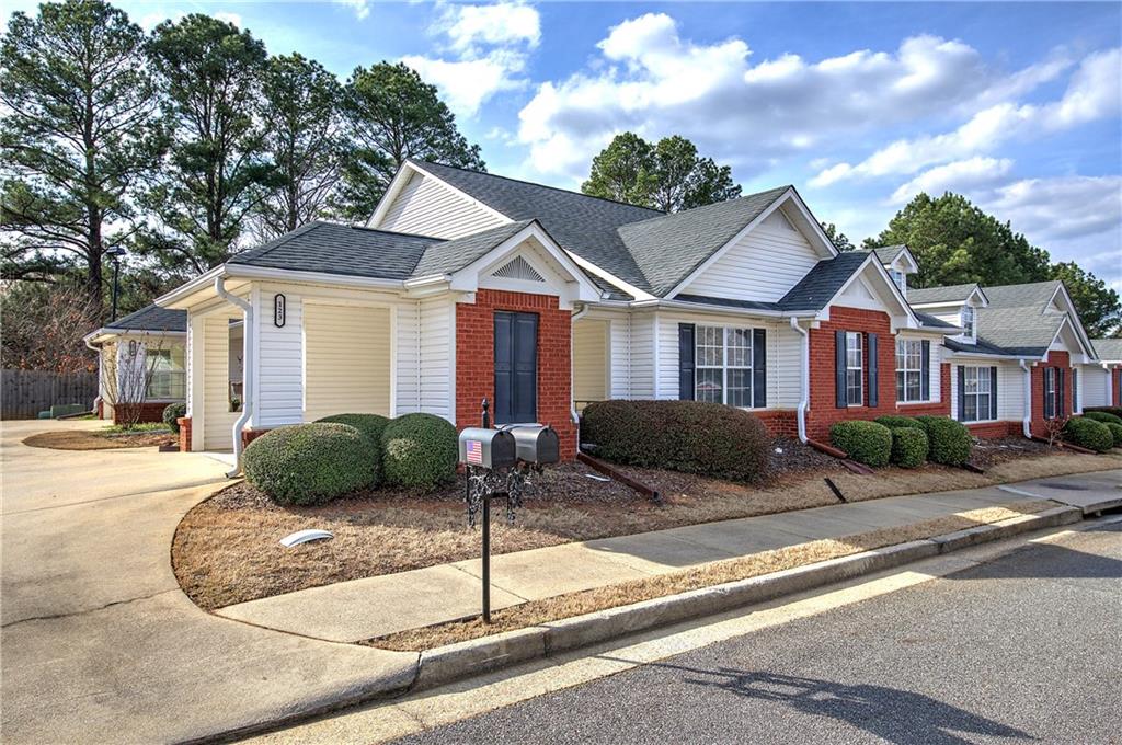 150 Old Mill Rd-Unit 123 Road