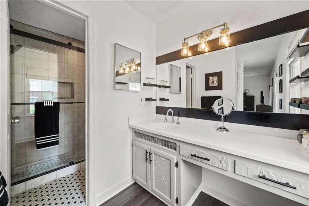 Decatur, Georgia 30032, United States, 3 Bedrooms Bedrooms, ,3 BathroomsBathrooms,Residential,Active,166680