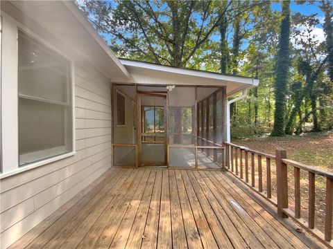 A home in Ellenwood