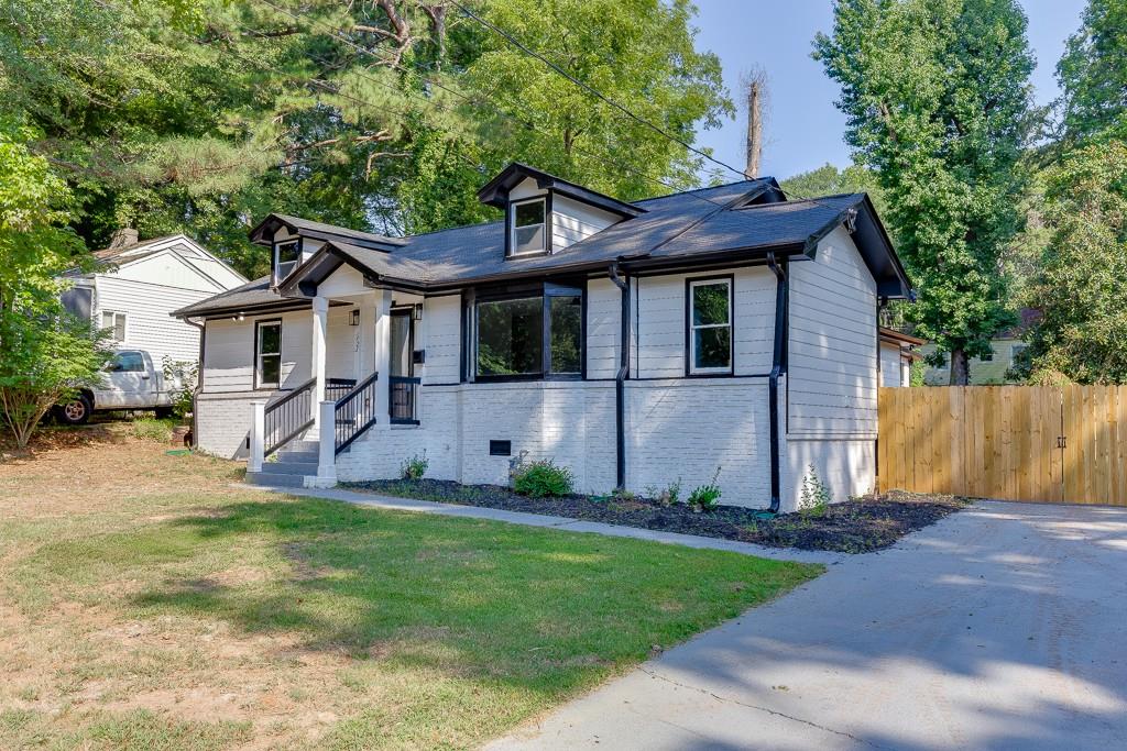1423 Lynford Drive