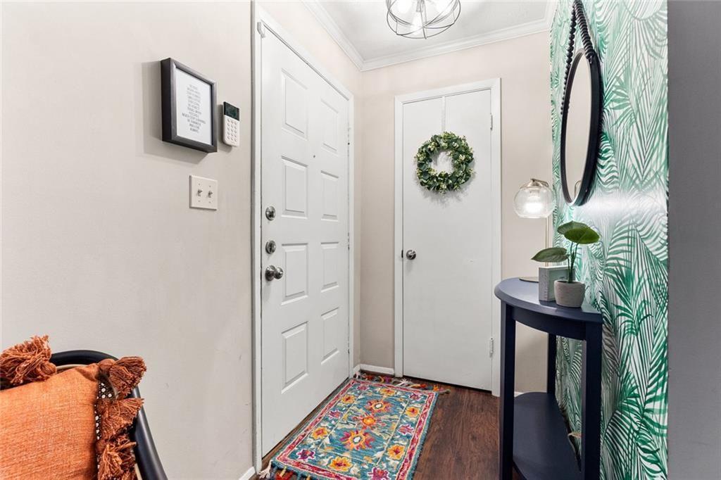 202 Smokerise Circle SE