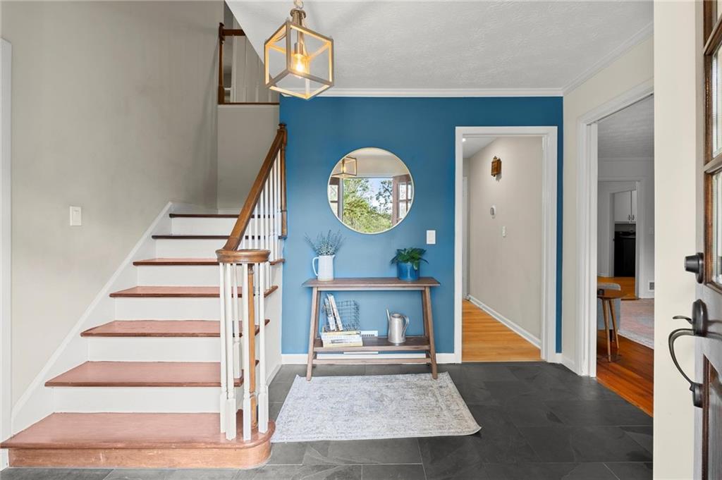 4586 Hunting Hound Lane
